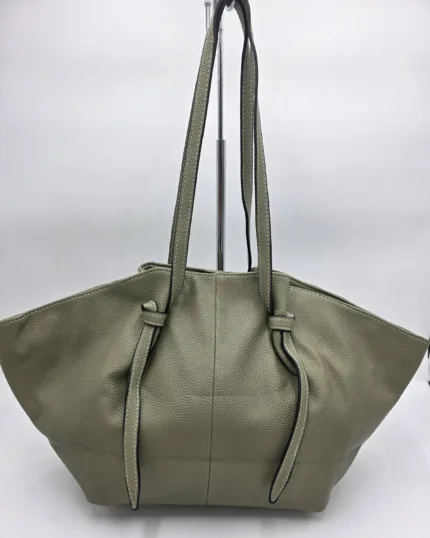 Зелена чанта