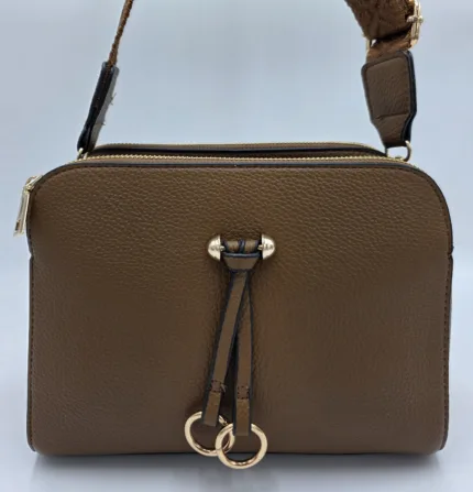 Чанта от еко кожа в тъмно каки