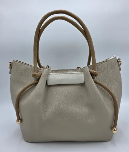 Чанта от еко кожа в тъмно беж